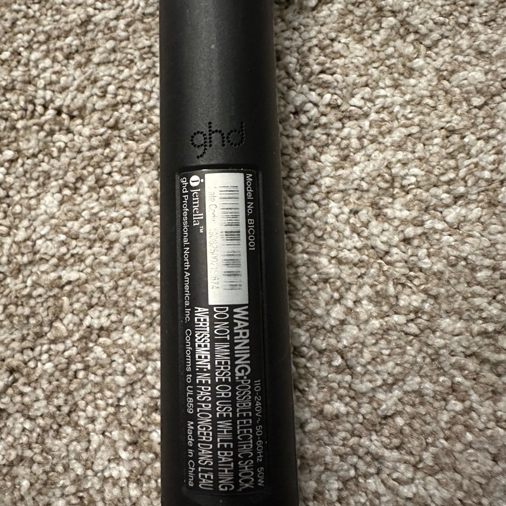 GHD Glide Professional Hot Brush - Picture 2 of 5
